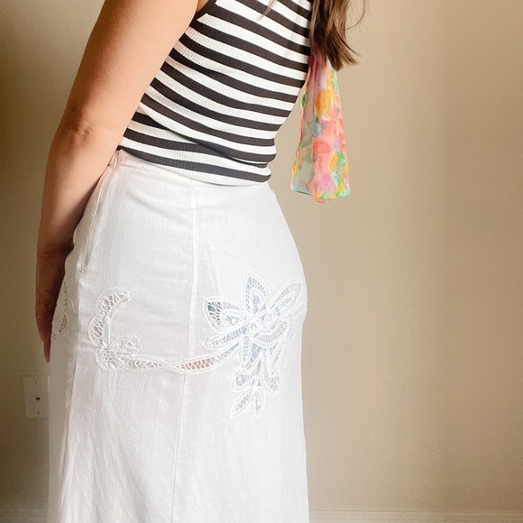 white linen midi skirt - Picture 4 of 5